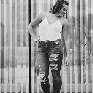 Meet your Posher, Kimberly